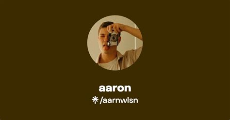 Aaron Twitter Instagram Linktree