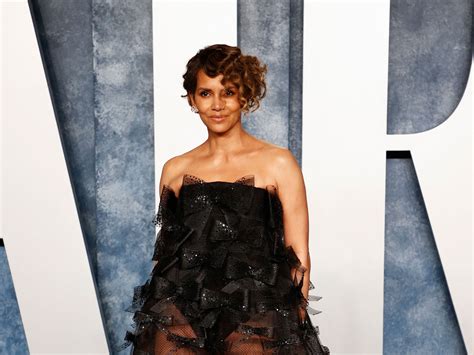 Social media reacts to halle berry daughter and her rare public appearance 29