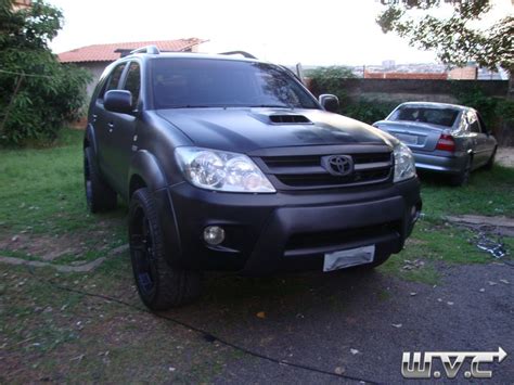 World Version Custom Hilux SW Preto Fosco Rodas Aro 22