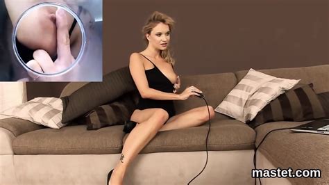 Horny Czech Girl Spreads Her Soft Hole To The Extreme