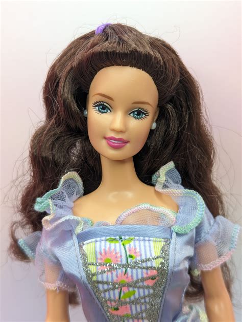 Princess Brunette Barbie Doll 2000 Mattel 28266 My First Barbie Easy To