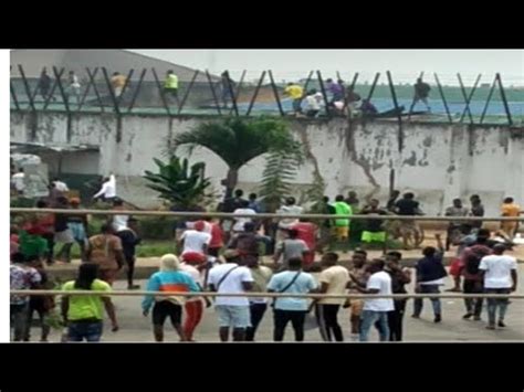 Nigeria Prison Break Over Inmates Escape Youtube