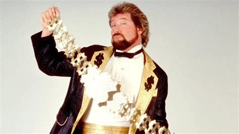 Ted Dibiase Compara Al Miembro Del Sal N De La Fama De La Wwe Con