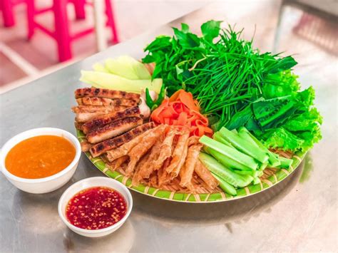 nem nuong ninh hoa nam trong  ky luc chau  moi ve  thuc va qua