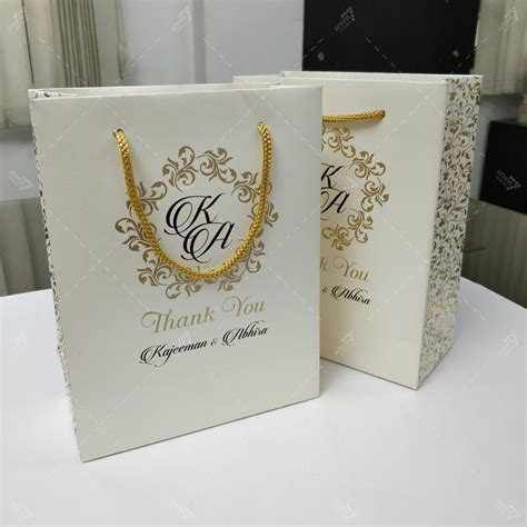 Gift Bags Archives - Seven Colours Wedding Card