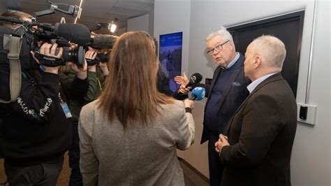 iceland pulls   eurovision  dealing  blow  contest