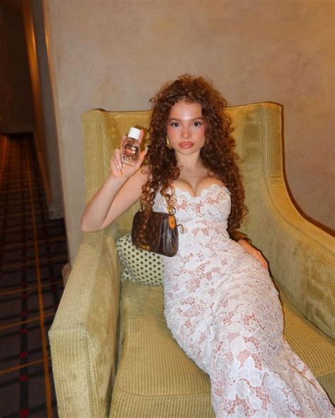 Youtube Tiktok Instagram Sunday Kalogeras Sunday Kalo Sundaykalo Sundaykalog Nude