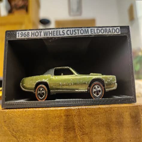 Free 3D File Hot Wheels Display Stand With Silica Or Led Slot And Bonus 3D Printer Model To
