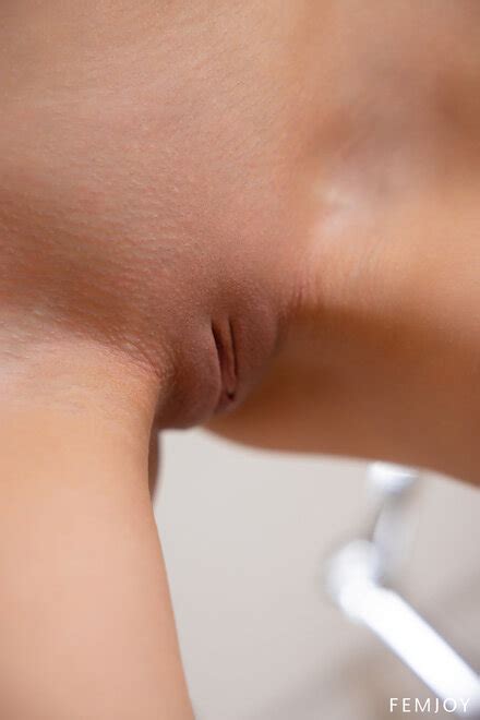 Amateur Girl 0107 XL 64b18a693f1fc Porn Pic