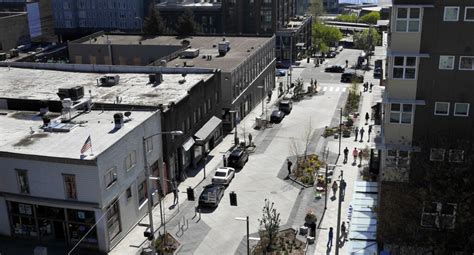 Shared Streets: Breaking down the elements for success - Mobycon 