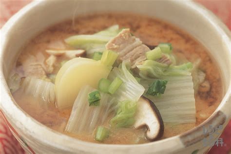 あじの蒲焼き丼の献立（副菜：レンジ蒸しなす、汁物：ザクザク白菜とかぶのおかず椀）｜献立・メニュー｜【味の素パーク】たべる楽しさを、もっと。