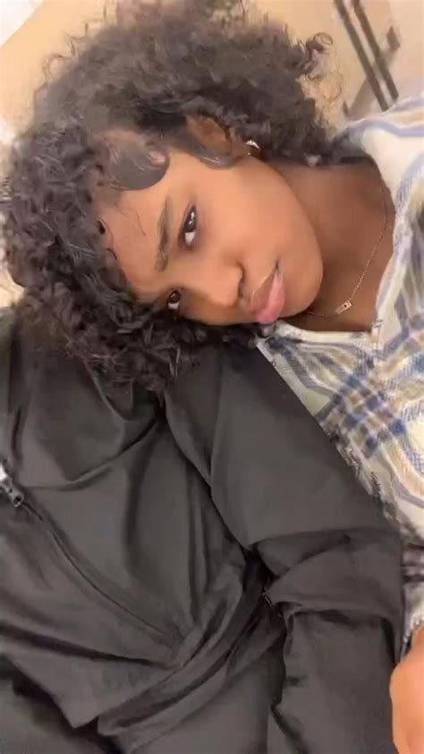 Pin By On Pins By You In Cute Lesbian Couples Lesbian Couple Couples