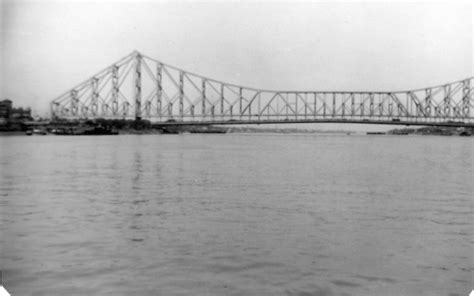 Howrah Bridge (Kolkata, 1943) | Structurae