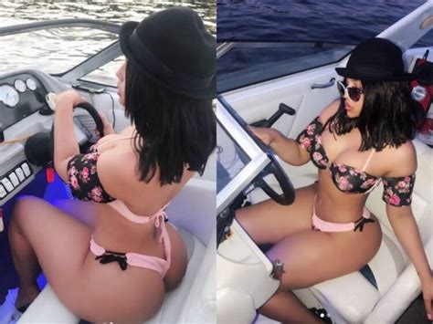 4 Hot Sexy Caro Peguero Bikini Pics