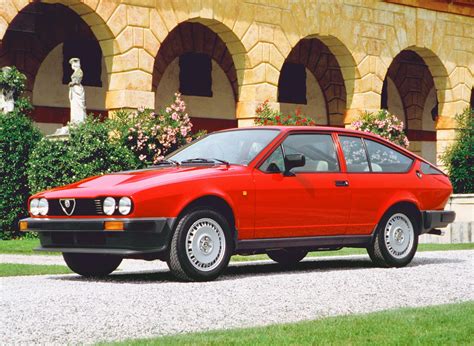 alfa romeo gtv    wallpapers supercarsnet