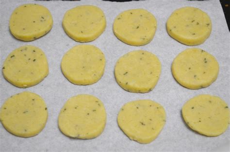 Печенье с пармезаном и розмарином + закуска. - пошаговый рецепт с фото ...