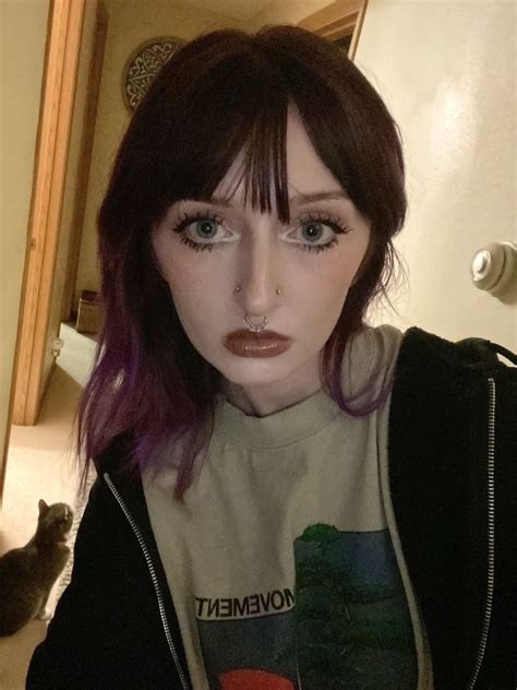 Down Bad And Beatable On Twitter Idk What A Nude Lip Is