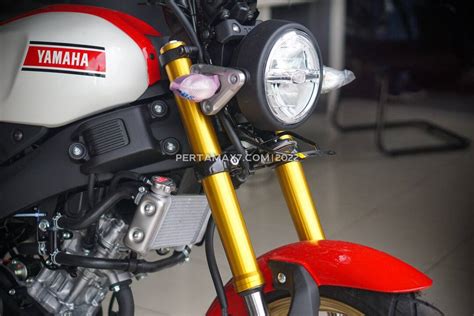 Sein Depan Yamaha XSR 155 Merah Putih WGP 60th Anniversary Pertamax7