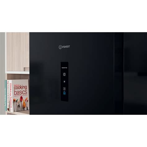 Обзор холодильника Indesit ITR 5200 B - плюсы и минусы, отзывы