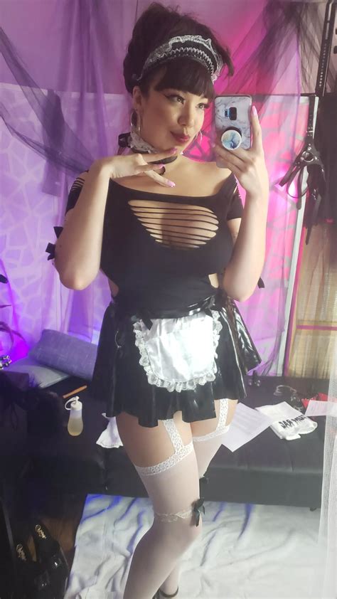 Would You Let Me Clean In This Outfit Nudes Nsfwcostumes Nude Pics Org