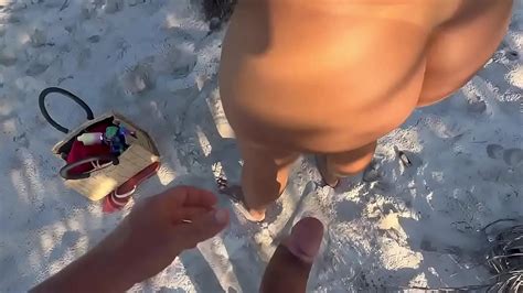 Cavala Que Conheci Na Praia E Levei Para As Dunas XVIDEOS