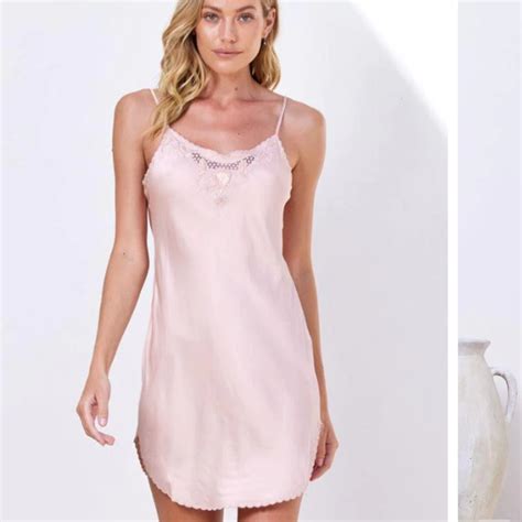 Tigerlily Nude Pink Apricot Pyjamas Mini Cami Dress Size S S