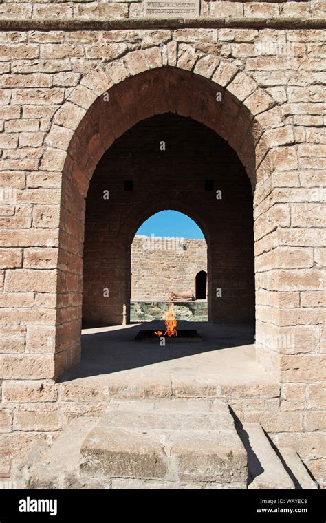 Zoroastrianism fire altar hi-res stock photography and images - Alamy