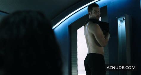Luke MacFarlane Nude And Sexy Photo Collection AZNude Men