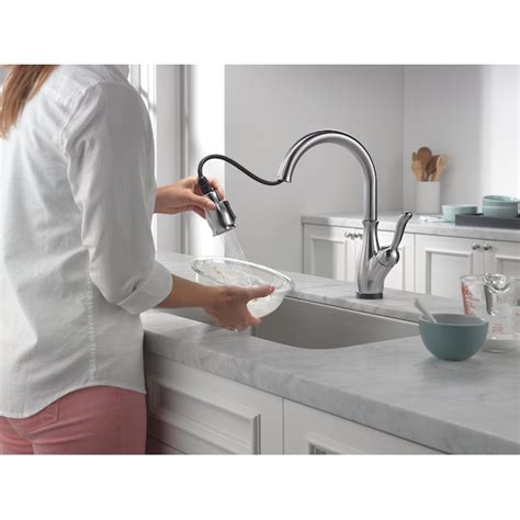 Delta Leland Touch2o Arctic Stainless Single Handle Pull Down Touch