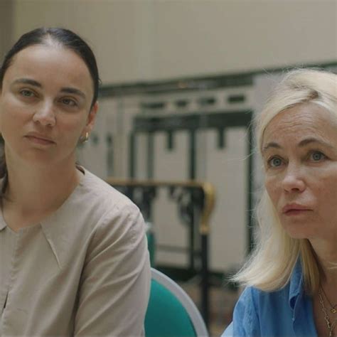 HOT DOCS Emmanuelle Béart et Anastasia Mikova brisent le silence autour de l inceste CHOQ FM