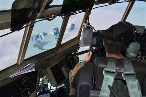 Antarctic Photo Library - Photo Details - LC130_COCKPIT_VIEW.JPG