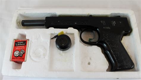 Boxed Diana Sp50 177 Air Pistol Milbro Excellent Condition