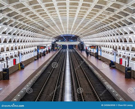 Interior View of the Eastern Market Metro Station Editorial Stock Photo ...