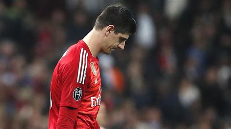 Real Madrid: Courtois still not training with the group | MARCA in English