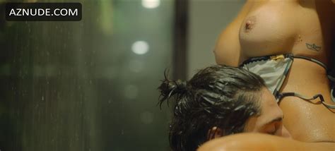 Mariana Ruggiero Nude Aznude