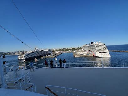 Smith Cove Cruise Terminal At Pier 91 - Interbay, Seattle, Washington - Zaubee