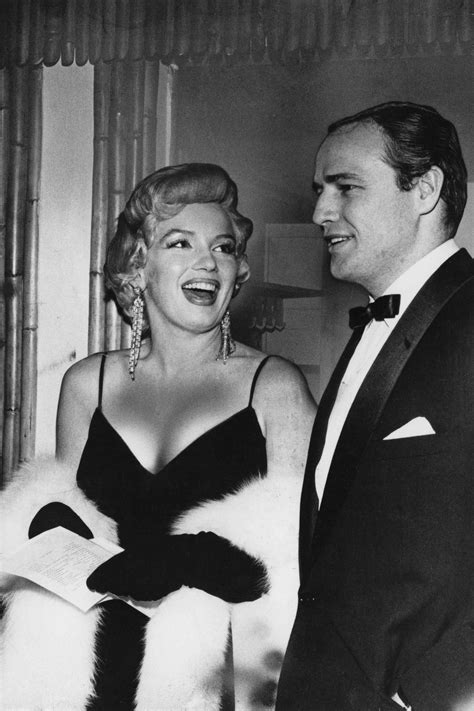 43 Most Glamorous Photos Of Marilyn Monroe Marlon Brando Sophia Loren