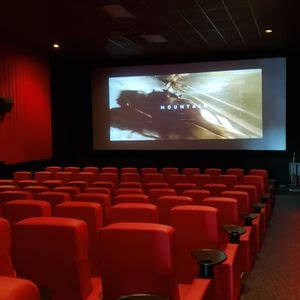 PEARLAND PREMIERE CINEMA 6 - 12 Photos & 37 Reviews - 5050 Broadway St, Pearland, Texas - Cinema ...