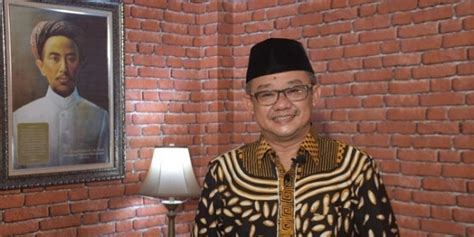 Pp Muhammadiyah Seruan Moral Guru Besar Dan Akademisi Harusnya