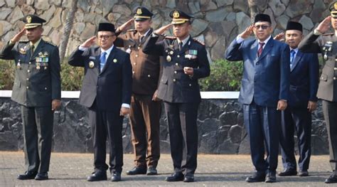 Menyambut Hut Ke Tni Ad Pj Wali Kota Bekasi R Gani Muhammad