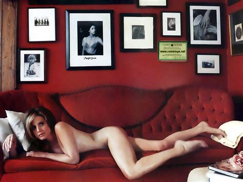 Mary Louise Parker Nude Poses For Esquire Mag NSFW The Drunken StepFORUM A Place To Discuss