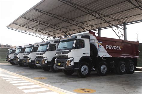 Transporte Total PEVOEX CONTRATISTAS RENUEVA SU FLOTA CON EL VOLVO FMX