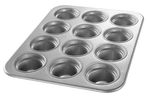 Chicago Metallic Large Crown Muffin Pan 12 Moulds 43555 Zoro