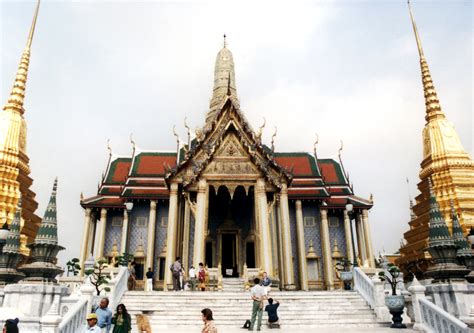 The Emerald Buddha Temple, In Thailand | Found The World