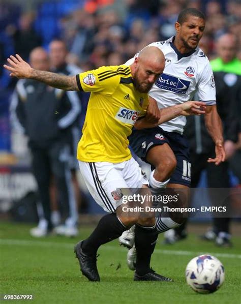 74 Alan Thompson Bolton Wanderers Photos And High Res Pictures Getty Images