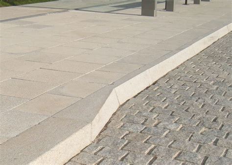 Granite Paving Setts And Granite Kerb