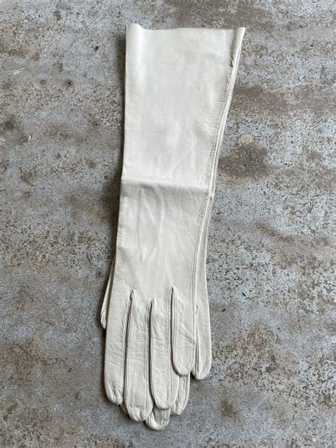 White Leather Gloves 7 – LUCILLE