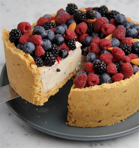 Tarta De Almendra Y Frutos Rojos Recetas Gallegas