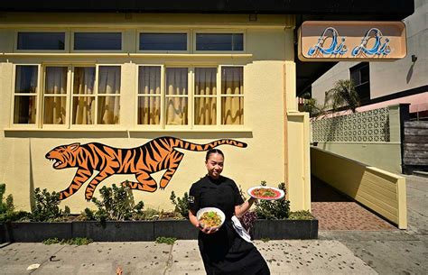 Tiktok Chef Whips Up Real Life Los Angeles Restaurant After Virtual