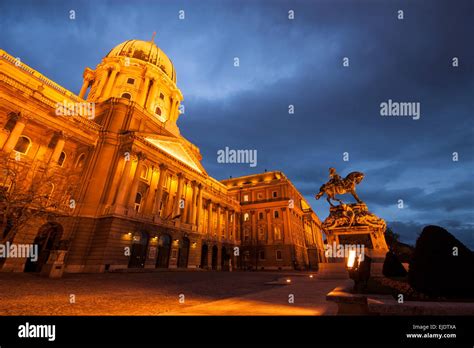 historic royal palace buda castle history museum  budapest